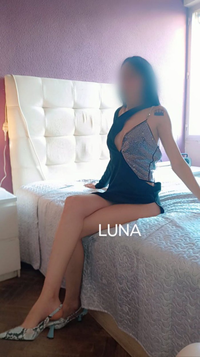 LUNA…….PARA UNA CITA PERFECTA…….!!!!!
