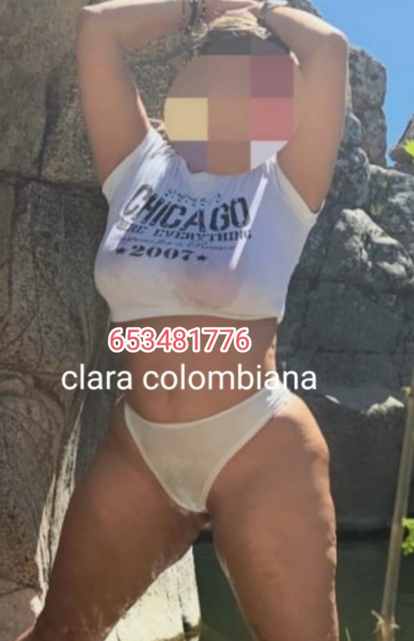 Elegante divertida sexy madurita rubia clara