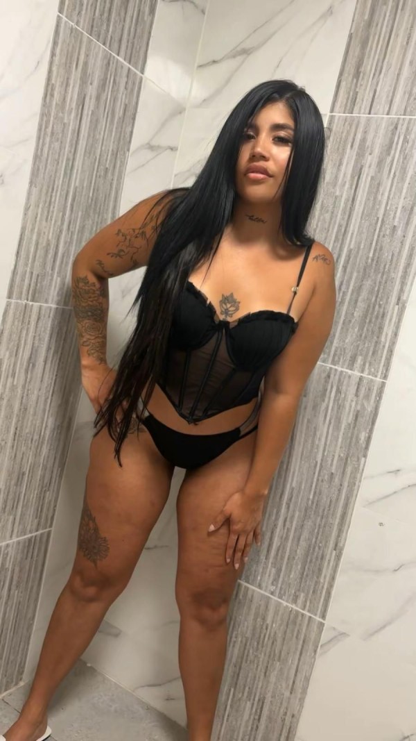 Soy LIZ traviesa latina