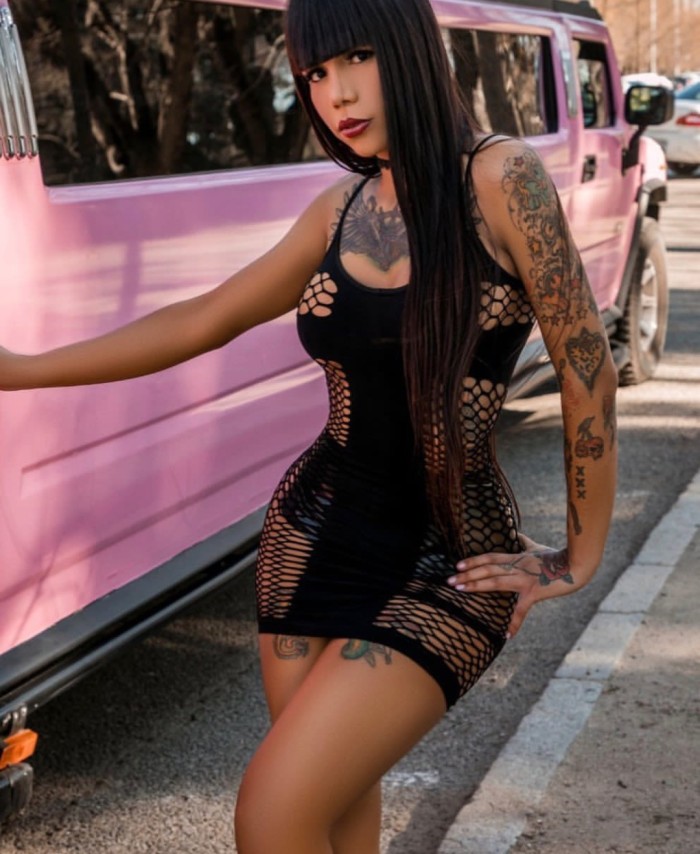 Geraldine estupenda Colombiana recién llegada