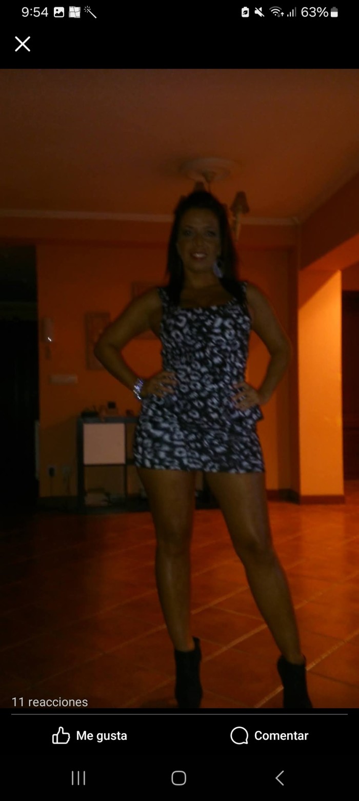 GALLEGA!! ESTOY EN ARES( UN PUEBLO DE FERROL)