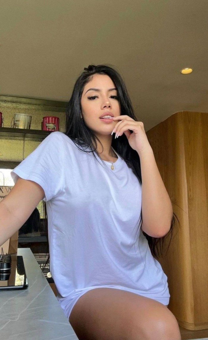 RICA COMPLICADA ESCORTS DE PASO EN LA CIUDAD AMOR