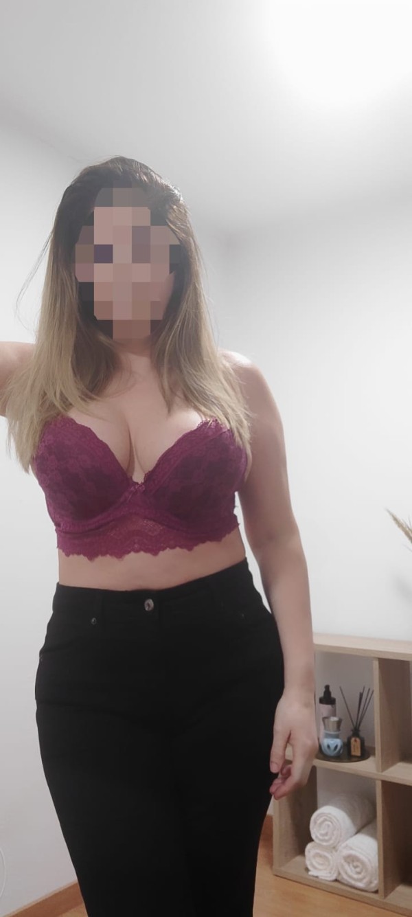 BEA, MASAJISTA ERÓTICA EN CORUÑA – CUATRO CAMINOS