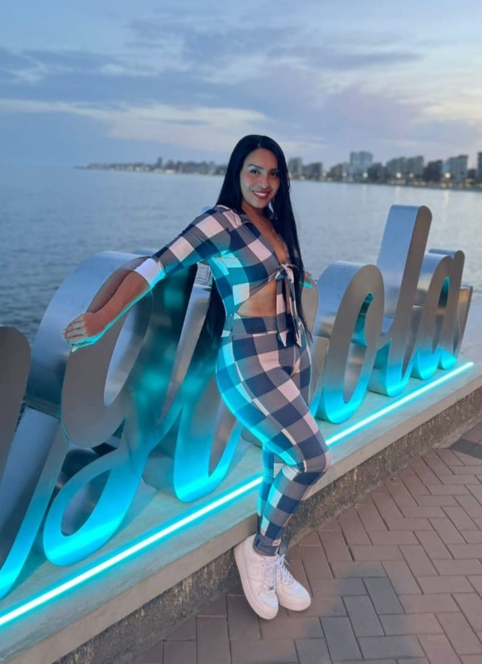 SENSUAL DIVERTIDA Y JUGUETONA EN COLLBLANC