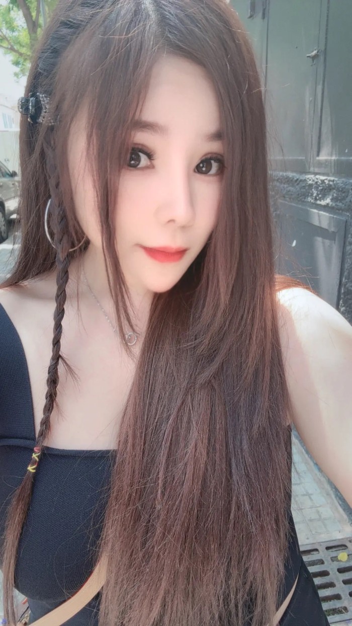 Recien llegadas jovencitas hermosas cachondas