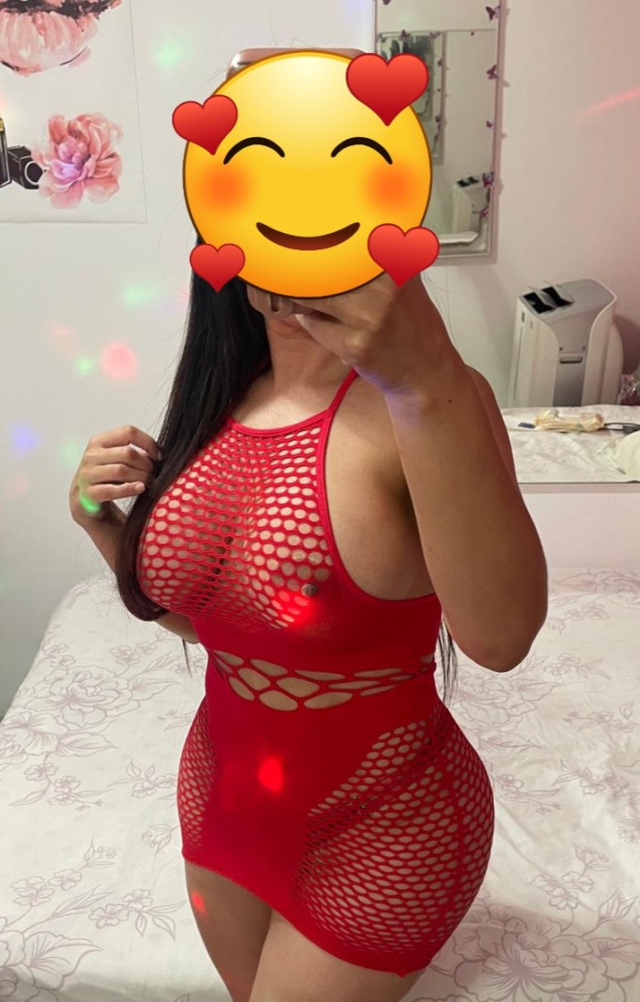 Divertida cariñosa y cachondita