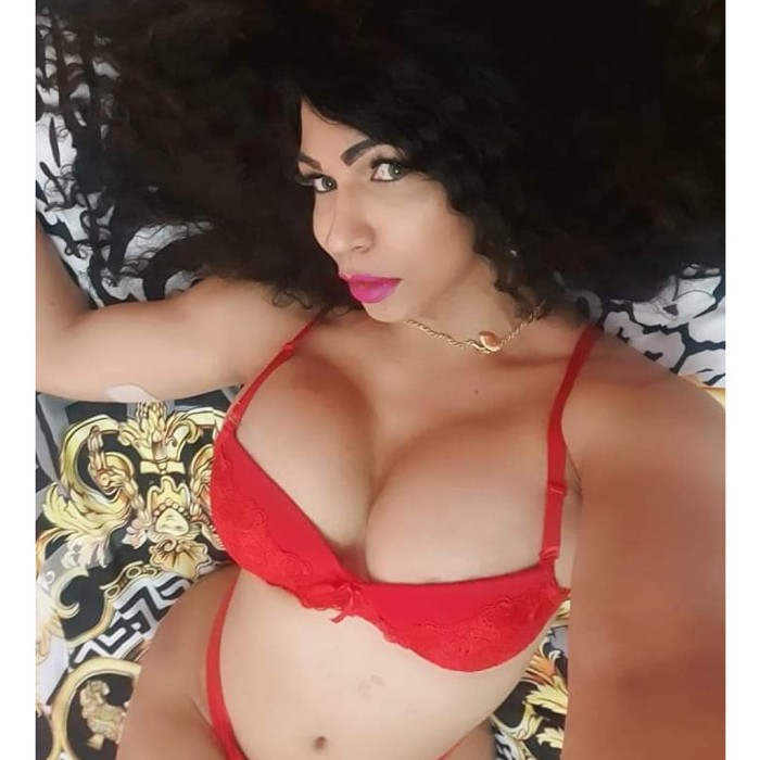 Chica trans latina videollamadas contenidos