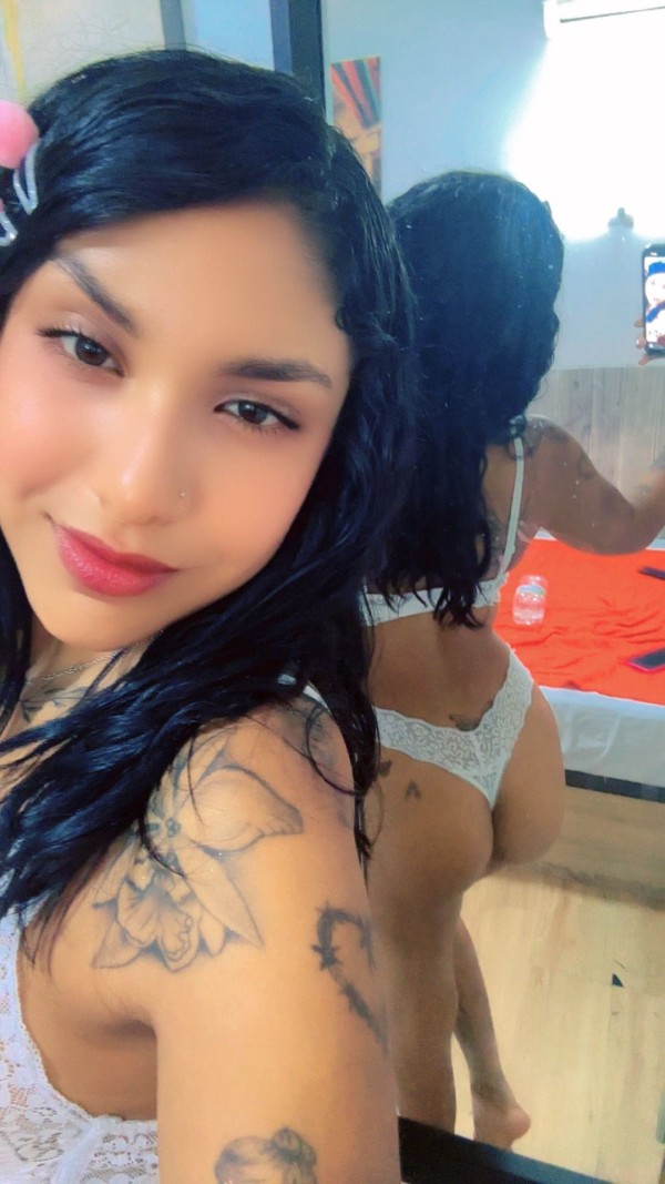 ENRROLLADA JOVENCITA SIN PRISAS FOGOSA SEXY BRSOS CARICIAS