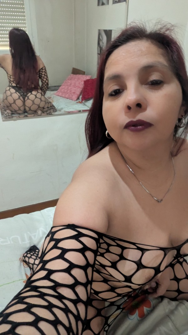 ANGIE CHAPARRITA HERMOSA NO APTA PARA CARDÍACOS