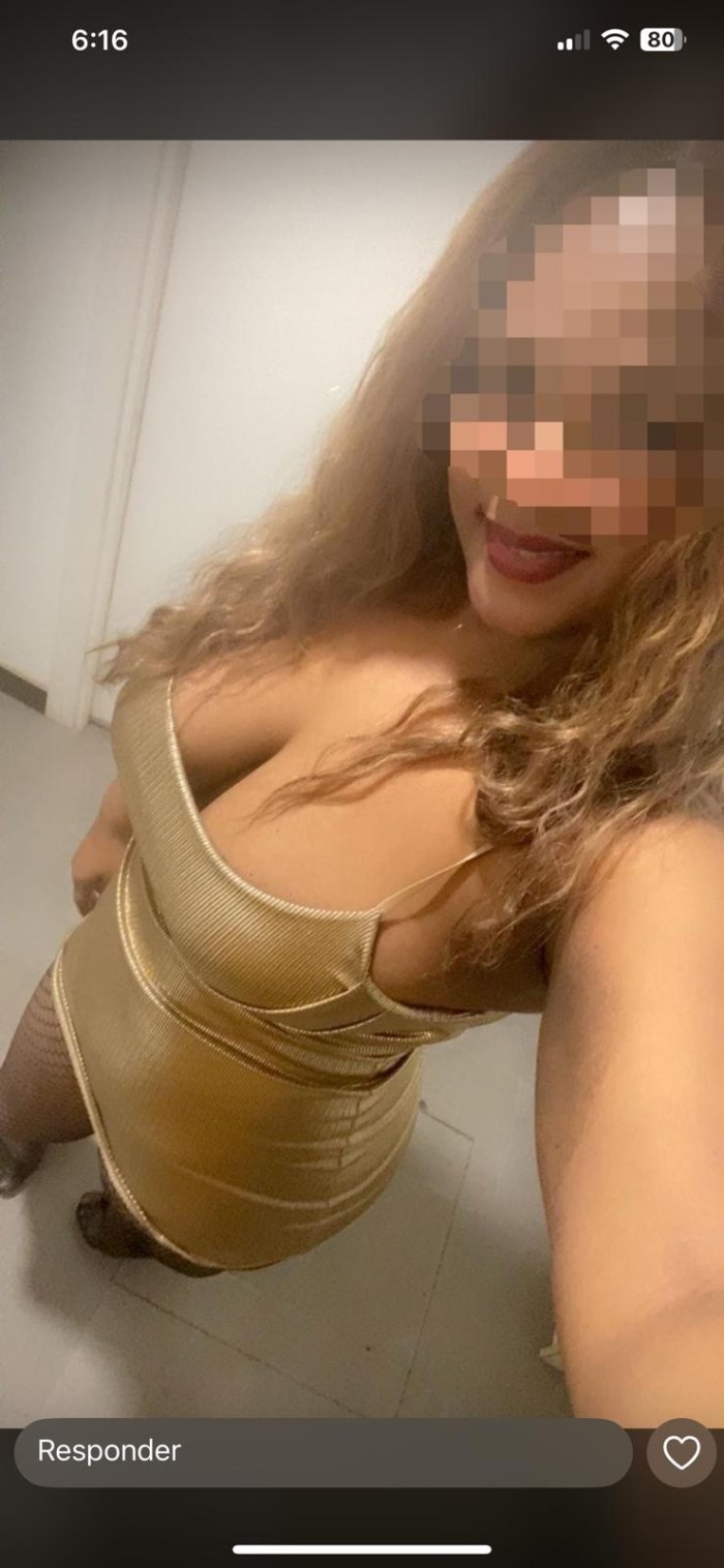 LATINA AMABLE ENTREGADA CARIÑOSA