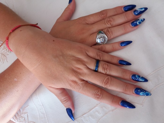 mi esposa quiere probar con  una madurita