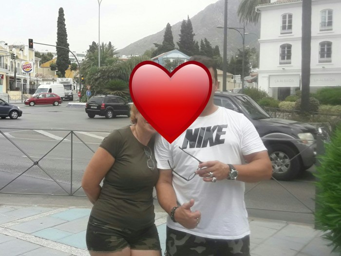 mi esposa quiere probar con  una madurita