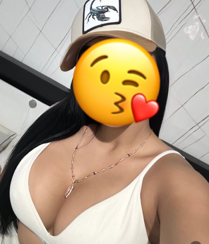 Sofía 24, colombiana dulce y ardiente en Toledo