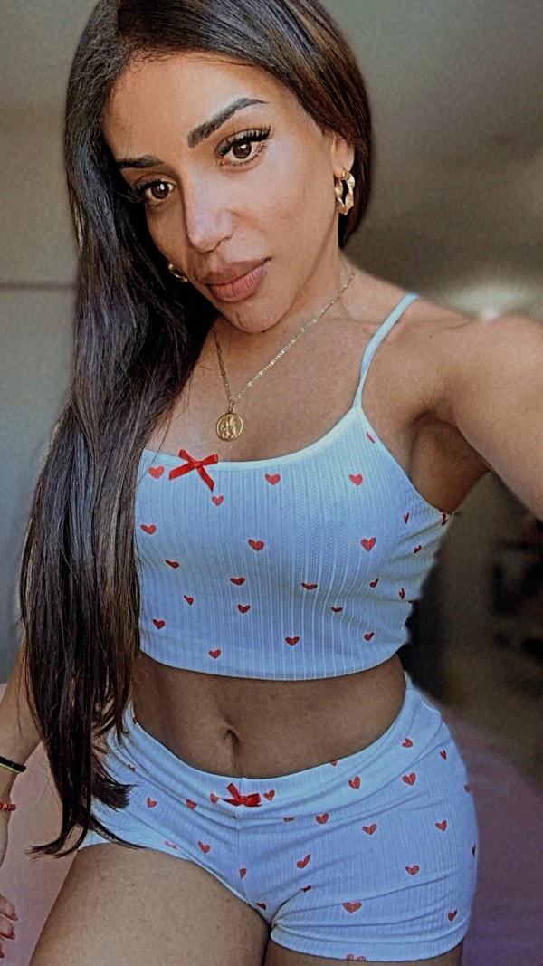 PERLA ARANTXA TRANS MORENA BRASILEÑA FEMENINA