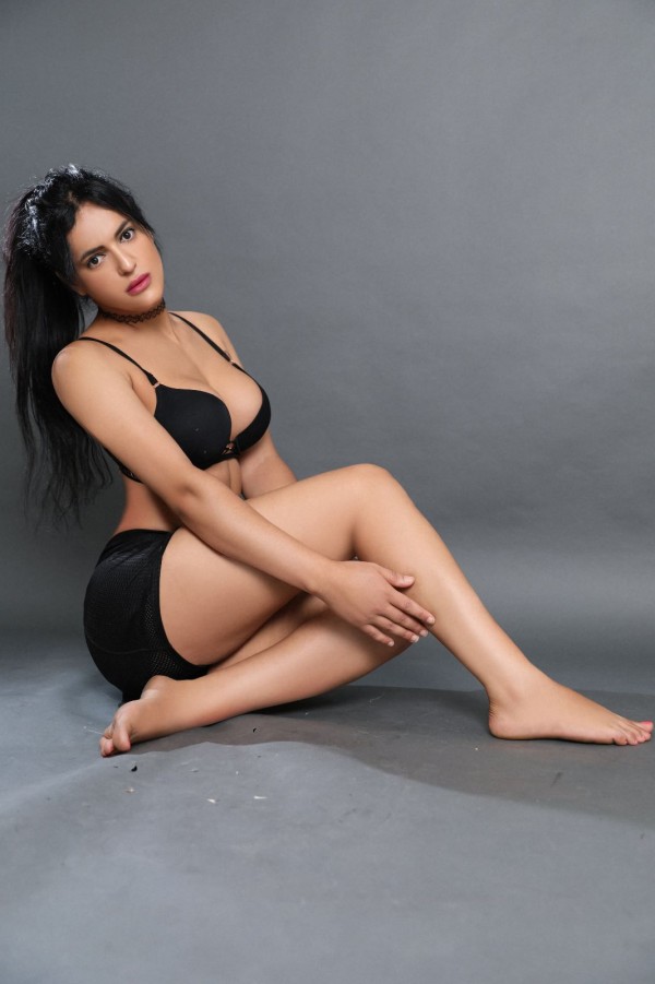 Tú ama dominante activa y pasiva  fiestera, Calafell