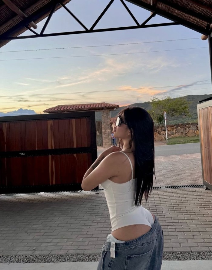 Colombiana muy buena dispuesta a todo