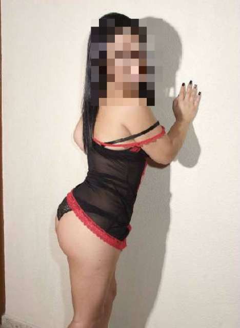 FIESTERA GUARRILLA MORBOZA MUY CALIENTE