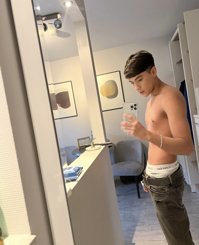 Valentino depraved sex