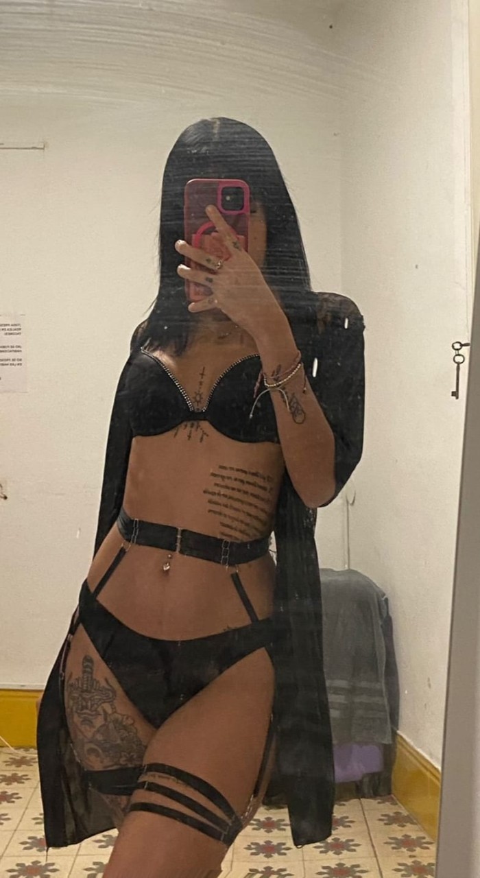 UNA CHICA PARA FANTASEAR Y HACER REALIDAD TUS SUEÑ