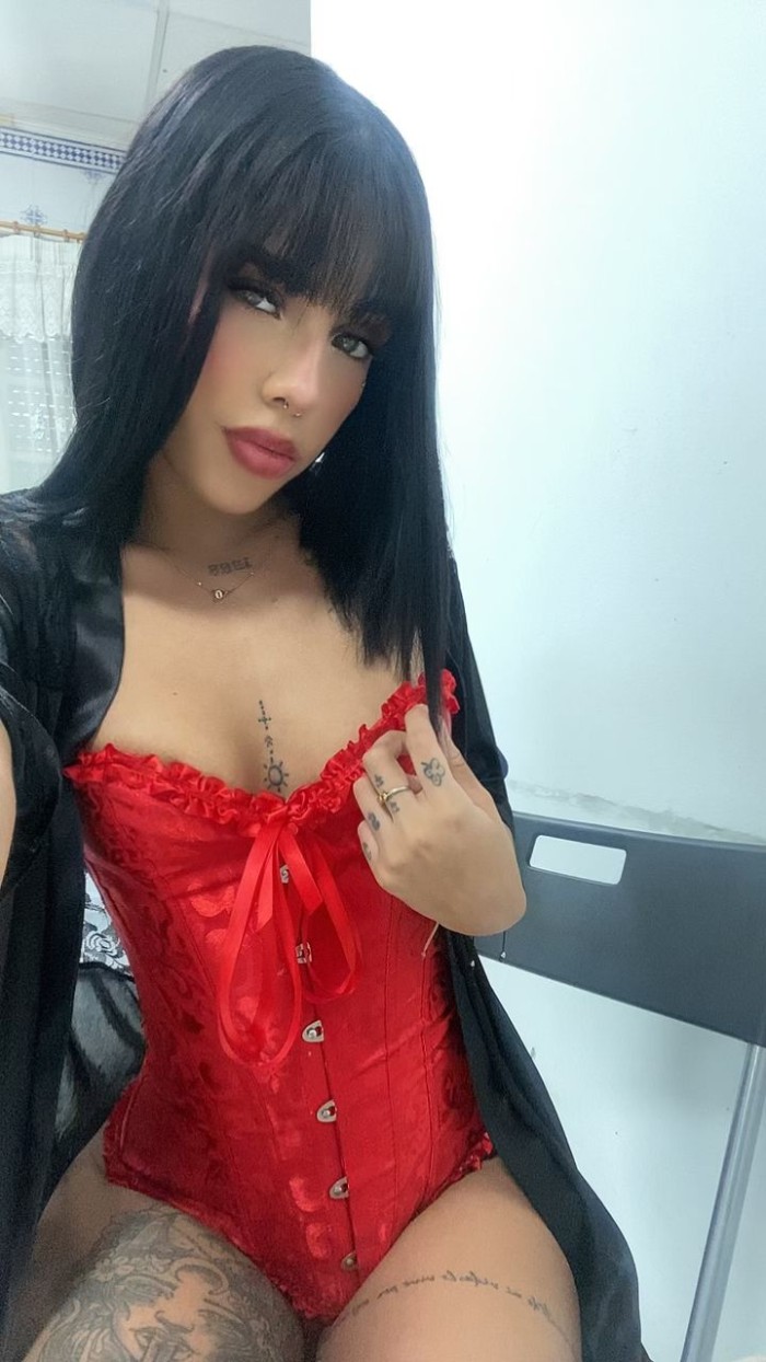 UNA CHICA PARA FANTASEAR Y HACER REALIDAD TUS SUEÑ