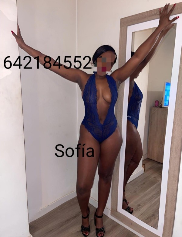 NOVEDAD ORIHUELA LATINA GUAPA CON CUERPO DE GUITARRA