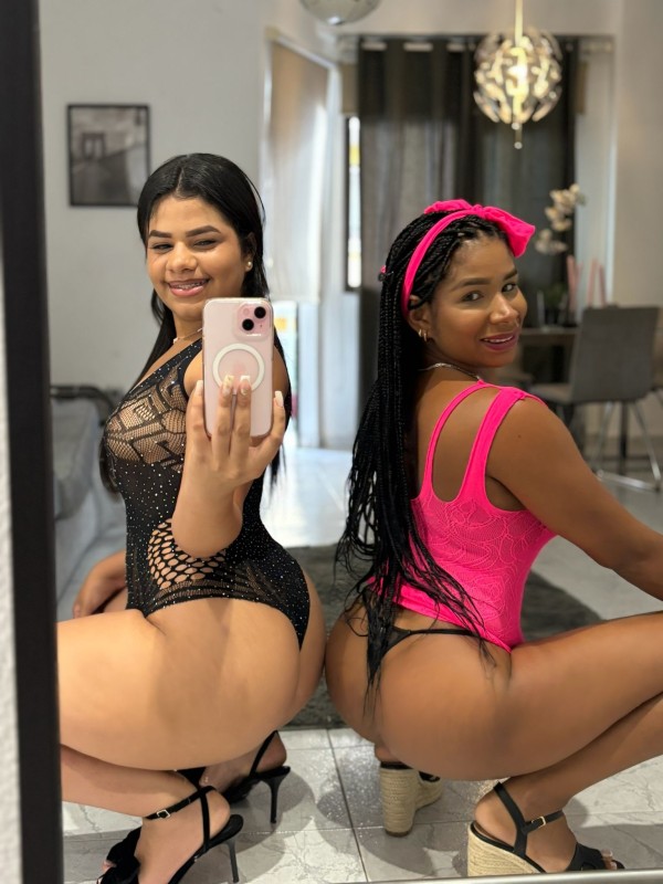Trio trio trio divino!! Latinas Traviesas en acción