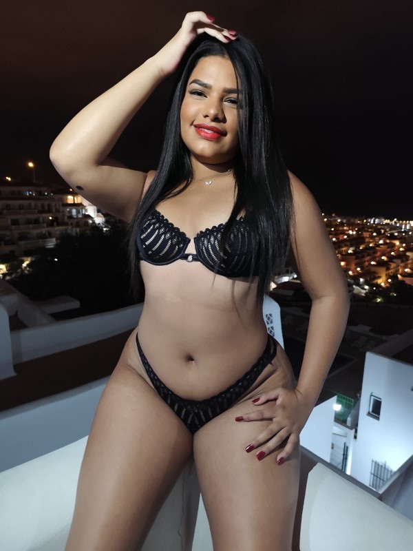 Latina traviesa en sevilla