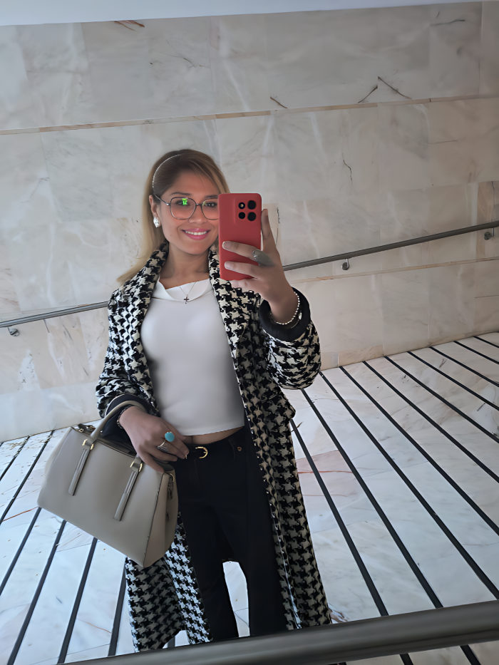 Mexicana sólo videollamada y venta de videos personalizados