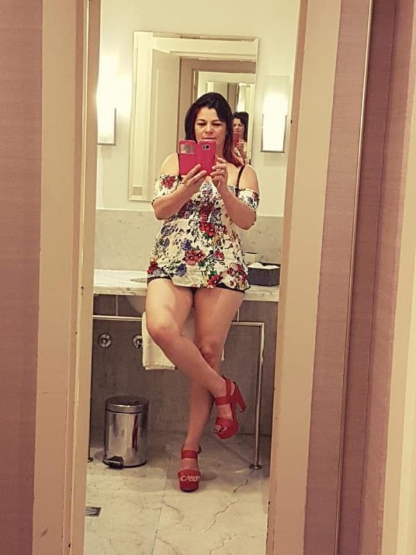 Tú chica de compañía