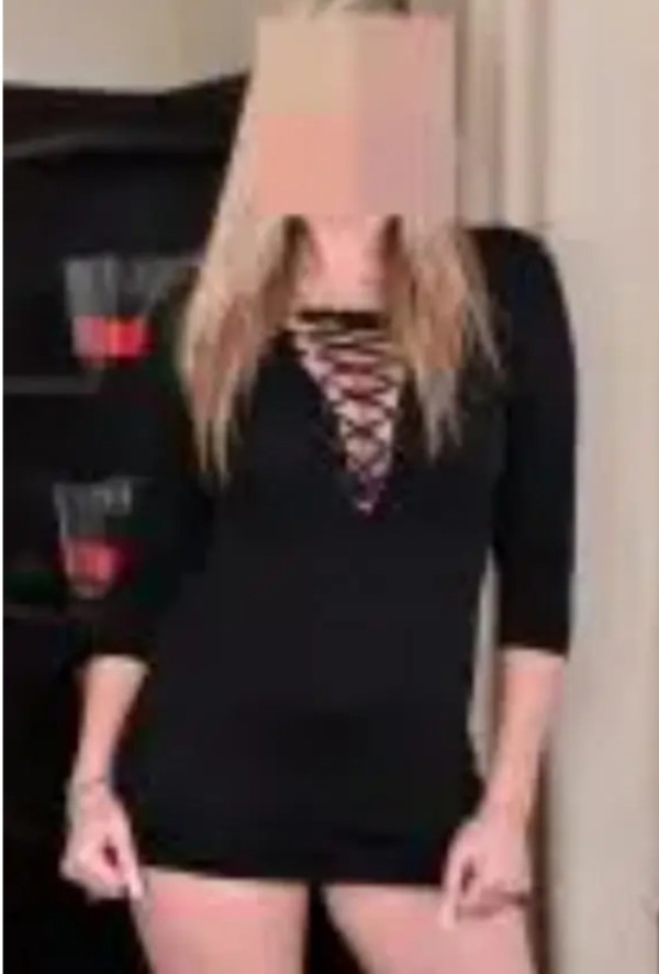 Madurita Rubia Fiestera sexy implicada