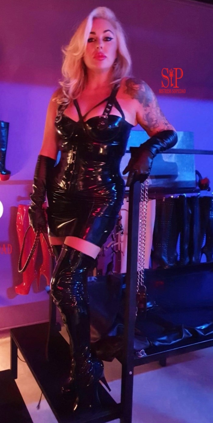 DOMINA MISTRESS SADO SCAT VIAJES SCAT CAM ONLINE