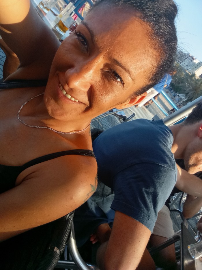 Morenita morbosa fiestera alicante salidas