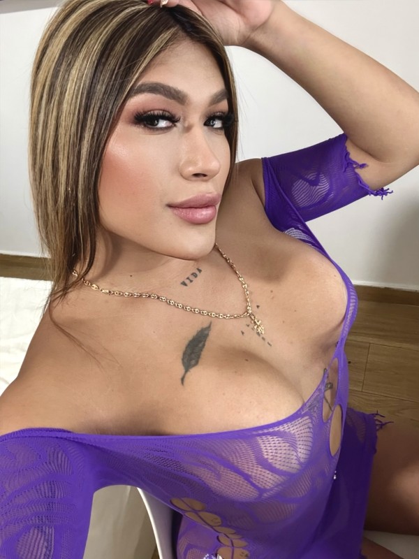 ANAHI RUBIA EXÓTICA PORNO ACTIVA PASIVA  INSTAGRAM anahi_romero1994