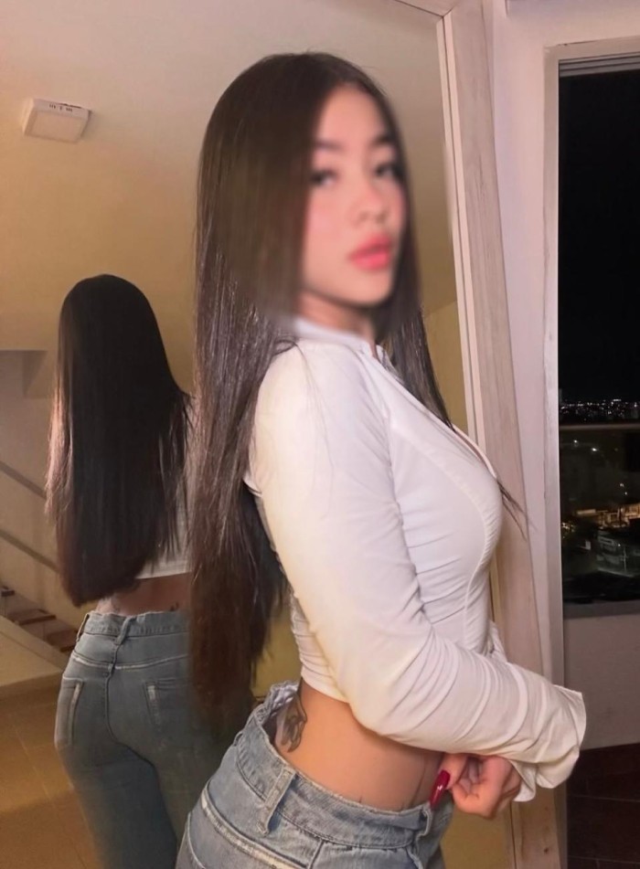 SARA HERMOSA LATINA FIESTERA NUEVA EN ALBACETE