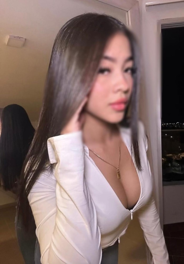 SARA HERMOSA LATINA FIESTERA NUEVA EN ALBACETE