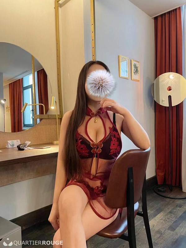 Chicas escorts orientales sensuales cachondas