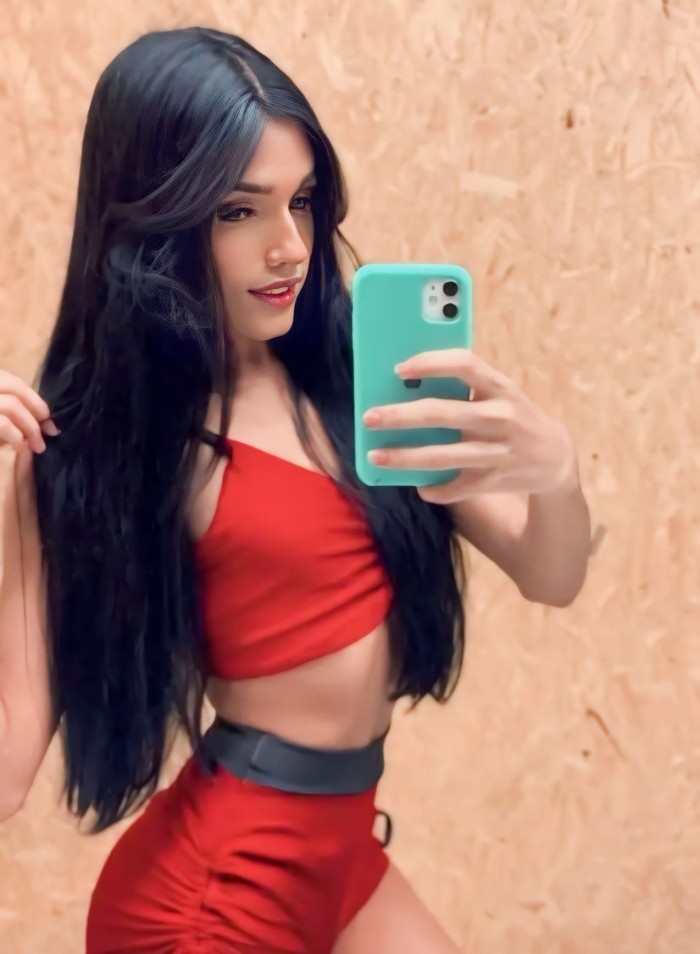 Apolonia recién llegada