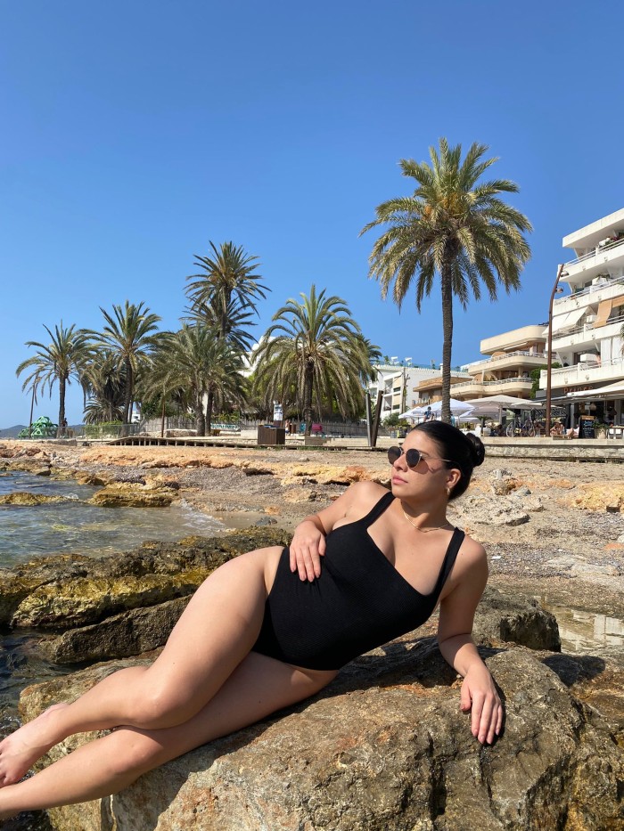 SENSUAL, JUGUETONA , SEXY, Y SIEMPRE CACHONDA
