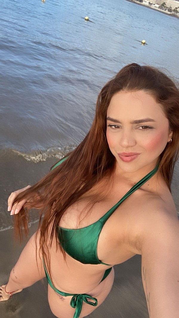 TRAVIESA Y JUGUETONA EN LAS AMÉRICAS