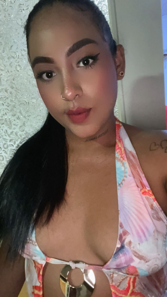 VEN Y TE LA CHUPO HASTA QUE TE CORRAS