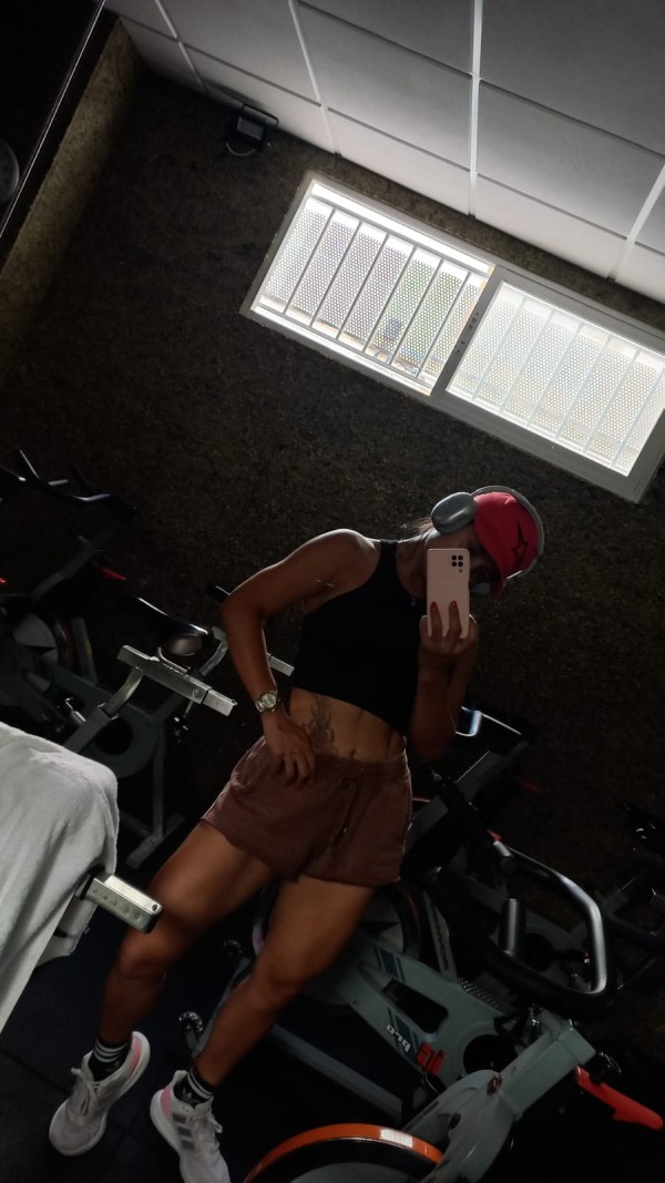 Mis amores ven y disfruta de esta rica latina