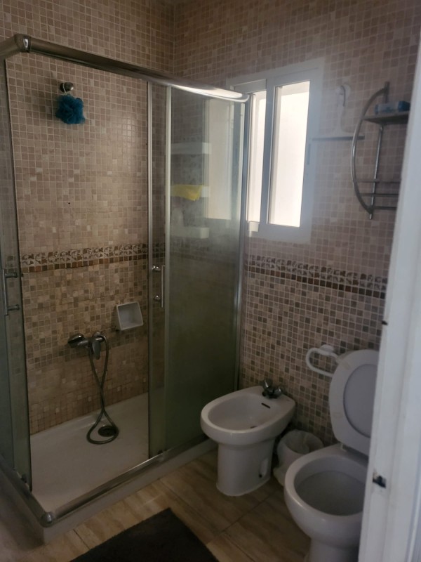 Habitación libre en Almería