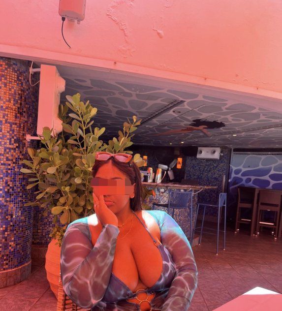 Juli cubana tetona sexo ardiente tetona