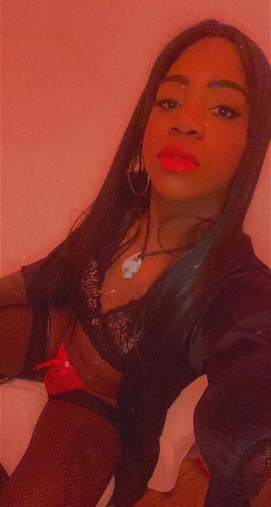 Daniela Trans, 24 años ardiente en Zaragoza