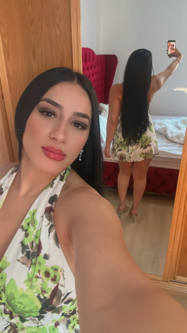 Expectacular Venezolana NOVEDAD!