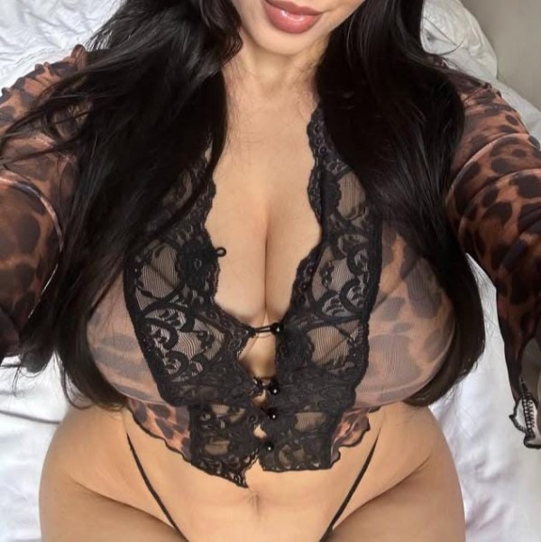 Cuerpecito de gym pechos naturalesss T 130