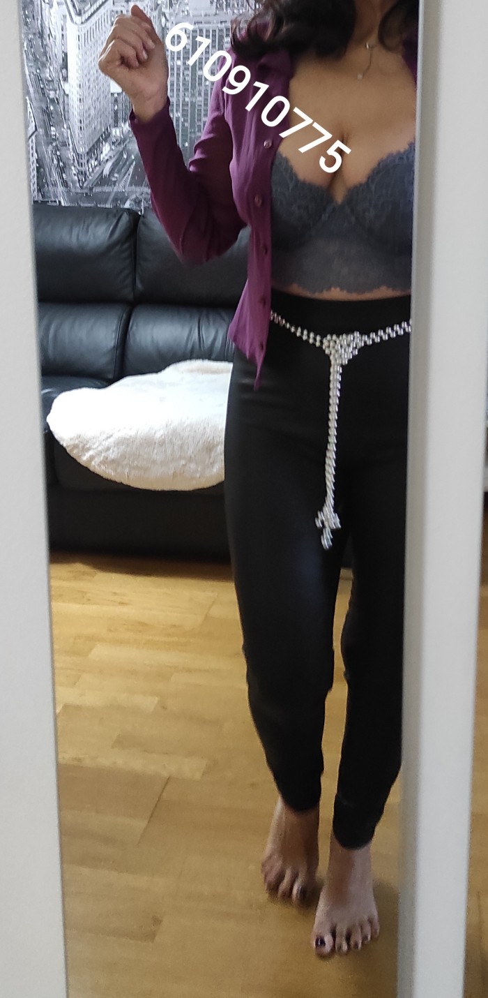 ESPAÑOLA MADURITA ATRACTIVA. EXPERTA EN MASAJES