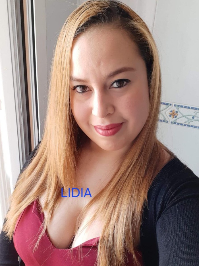 LIDIA..DE NUEVO EN CONEJITAS.MÁS CALIENTE QUE NUNC