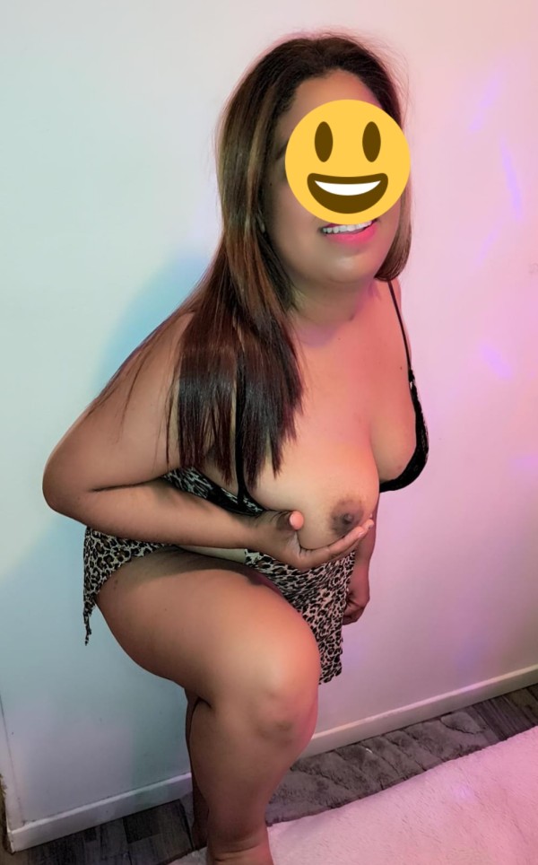 Te espero mojada y sin bragas