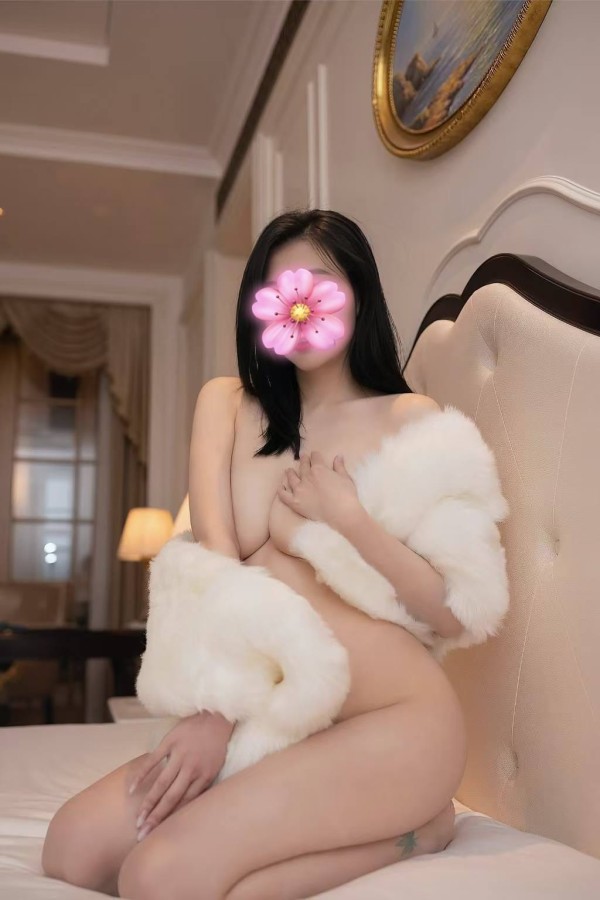 Soy el amante de tus sueños, sexy, cuerpo caliente.